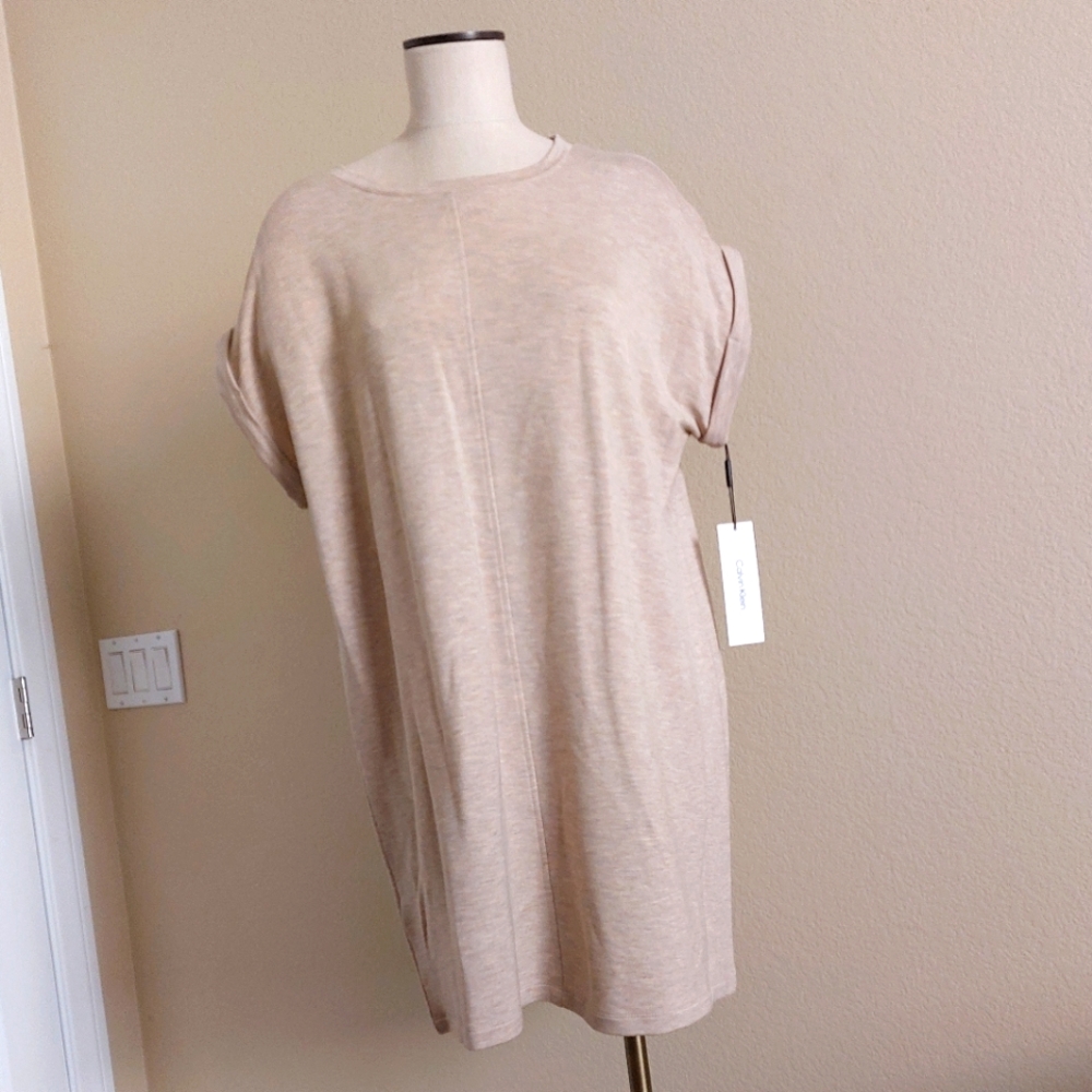 Calvin Klein T-Shirt Dress / Size M